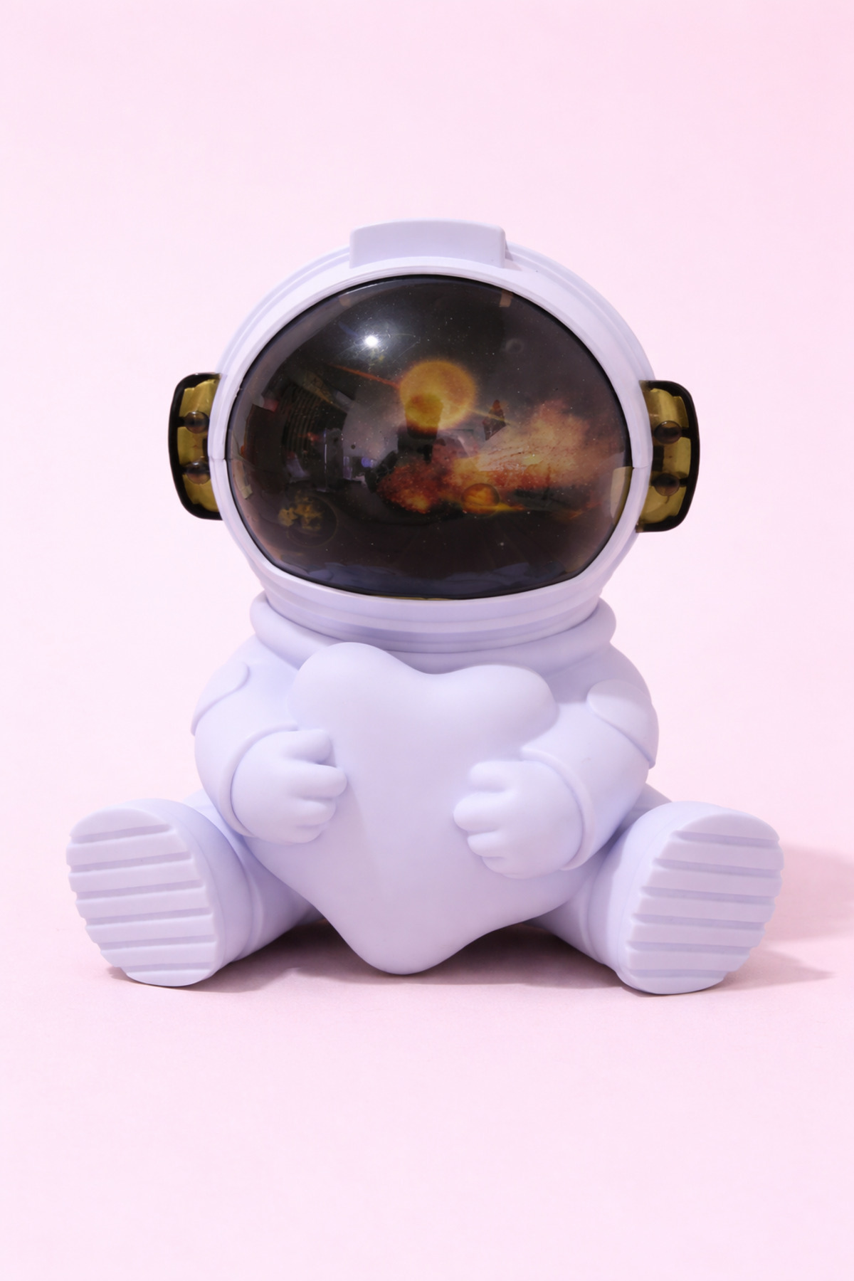 Orjinal Led ışıklı Astronot Hava Nemlendirici Ev tipi Araç içi ve Mobil ( Buhardanlık ) - Görsel 4